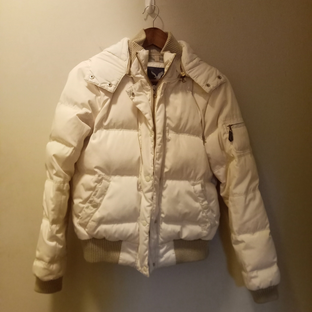 American Eagle Outfitters Hooded Puffer Jacket ~ Free Shipping! ☆